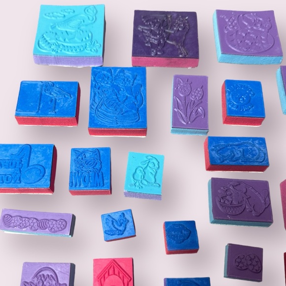 Lisa Frank Vintage Foam Stamps Set Of 30 Card Making Scrapbooking Junk Journals - Picture 9 of 14